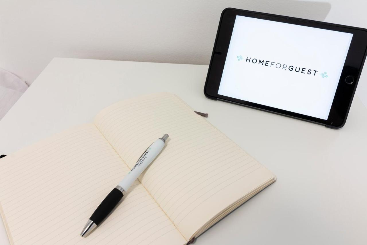 Homeforguest Modern And Recently Renovated Apartment In Arona อาโรนา ภายนอก รูปภาพ